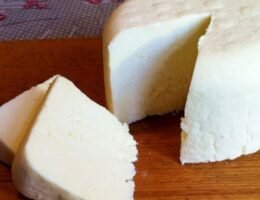 Сыр в домашних условиях из молока