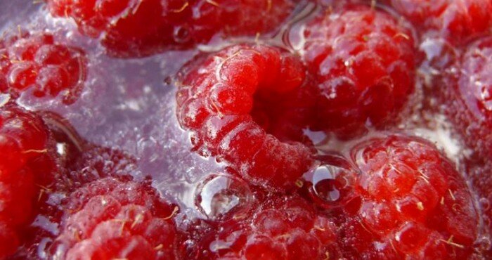 ягоды в сиропе