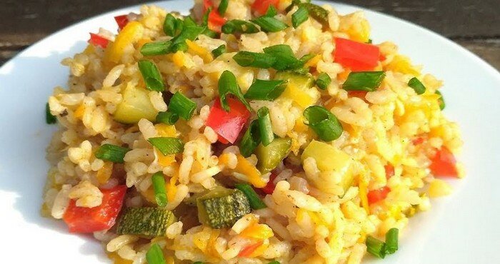 нежный рис с овощами